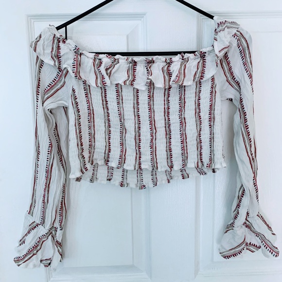 LivandJess crop top off the shoulder - Picture 2 of 3